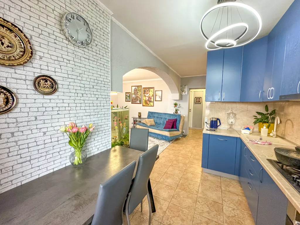 3-комнатная Квартира