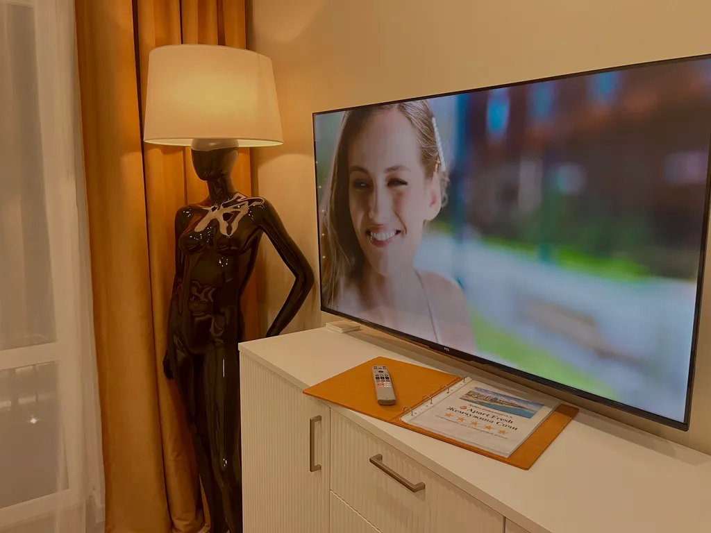 Жемчужина у реки Новый дом Дизайн Балкон и Большой ТВ