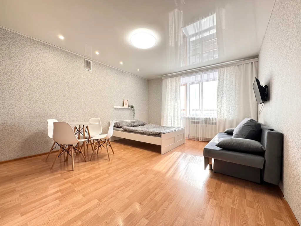 Квартира Hugge Place | Cтудия с Wi-Fi и Самозаселением — аренда посуточно в Новосибирск