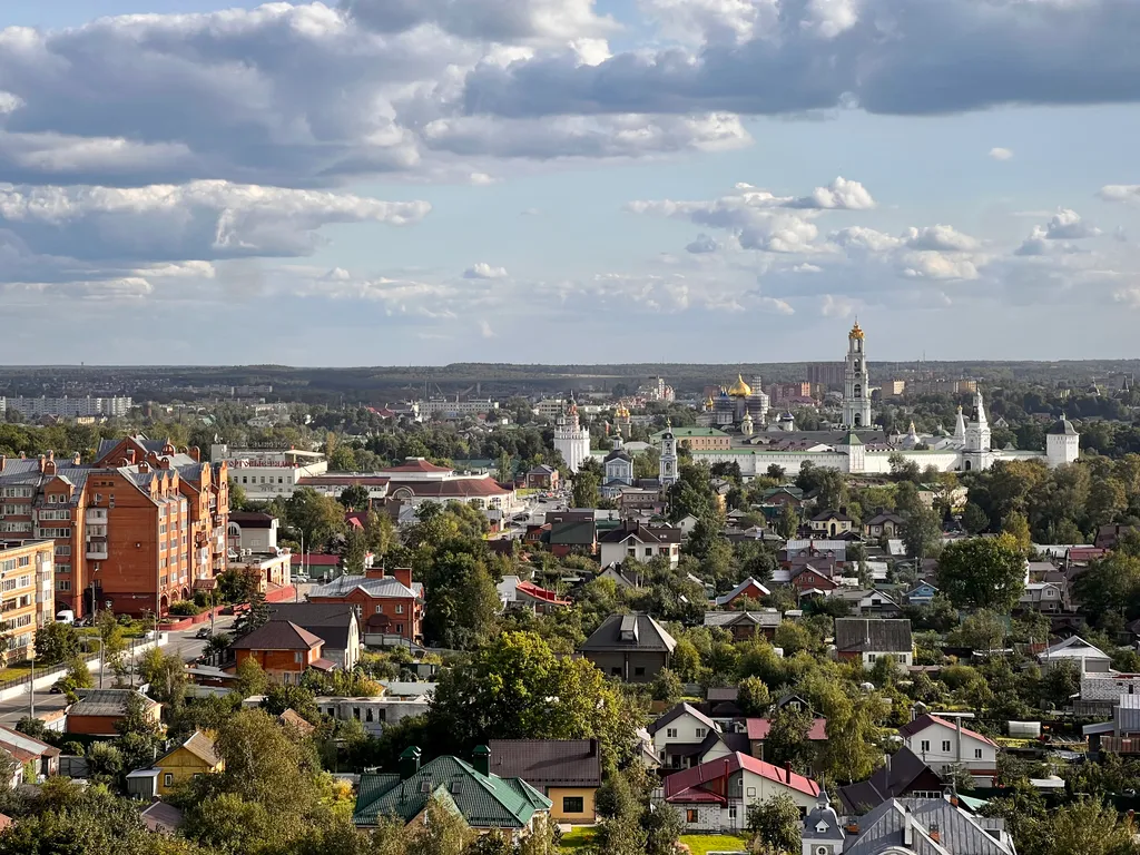 Студия с видом на Лавру