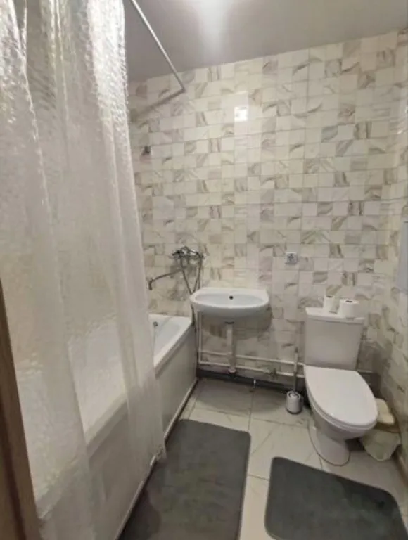 Студия в микрорайоне Суворовский