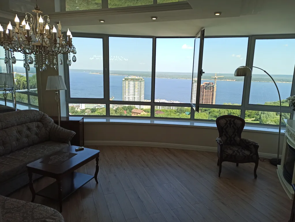 Квартира Апартаменты с панорамными окнами на залив — аренда посуточно в Чебоксары