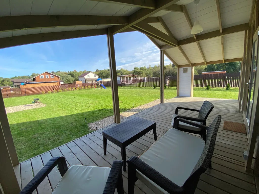 Dubldom Лисичкино у реки