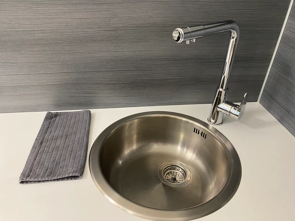 Студия на берегу Обского моря в бору Сказочный лес