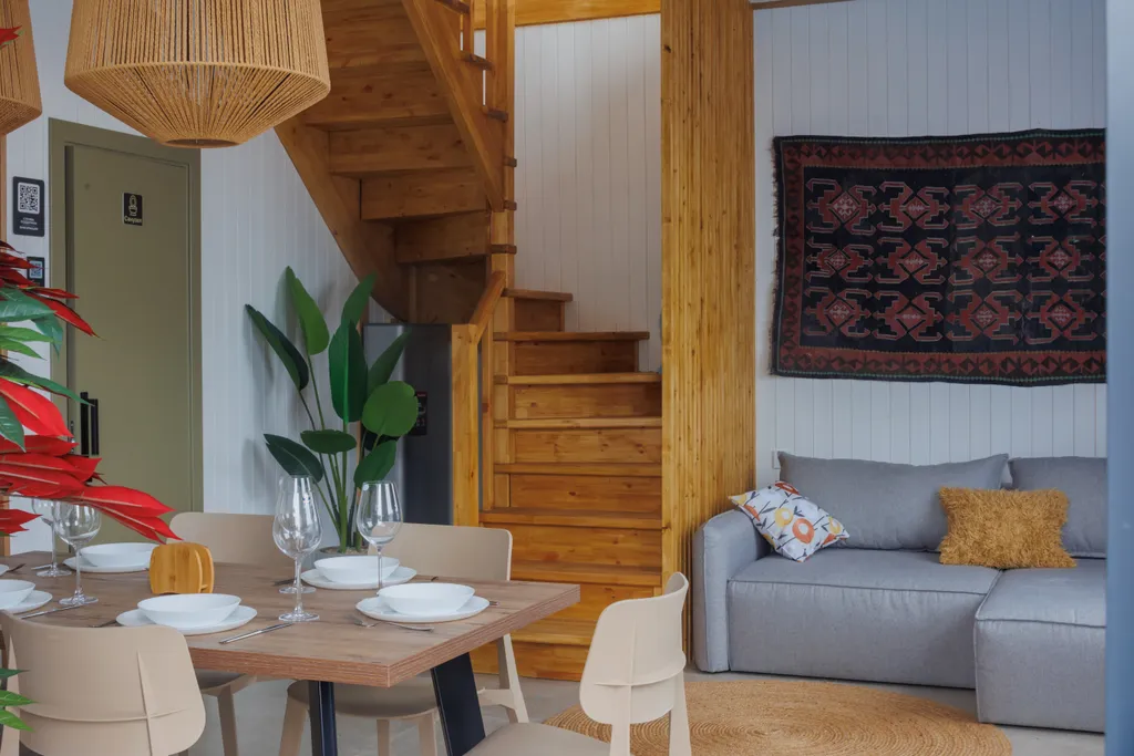 Двухэтажный гостевой дом на берегу моря