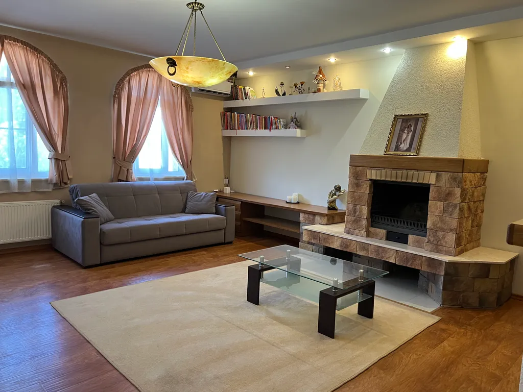 Коттедж у моря