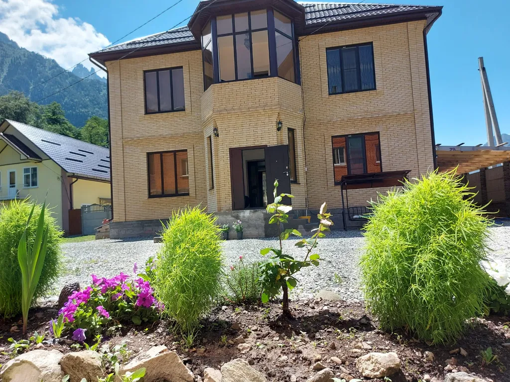 Уютный дом для больших компаний