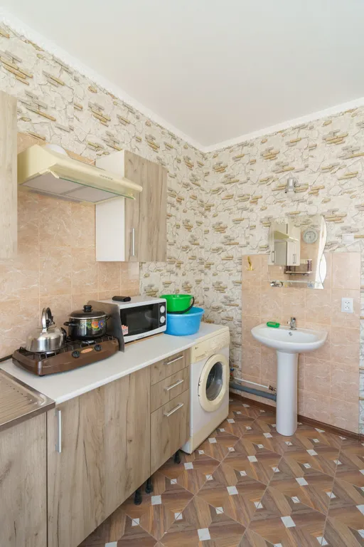 Тихие и уютные апартаменты в п. Орджоникидзе, 300 м до берега моря