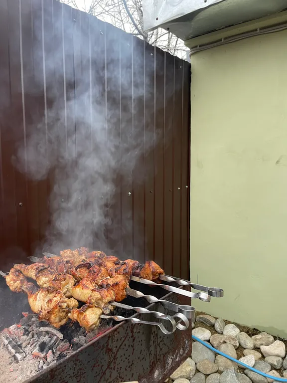 Дом с бассейном, баней и чаном