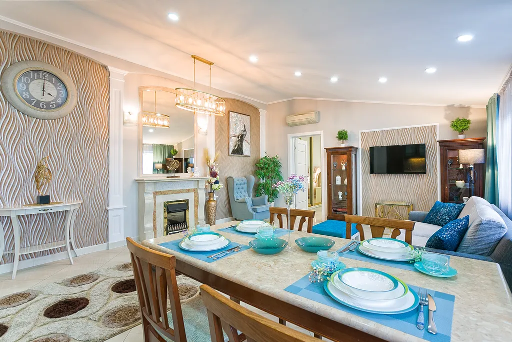 Двухкомнатный апартамент с видом на море