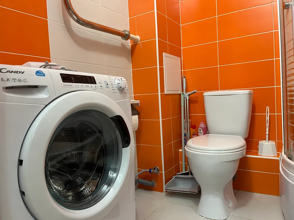 Просторная студия у метро Парнас