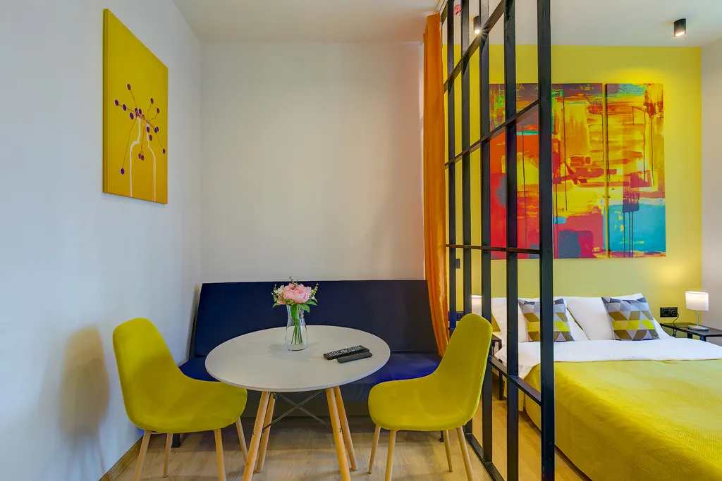 Квартира Двухкомнатная квартира с видом на Арбат — Москва