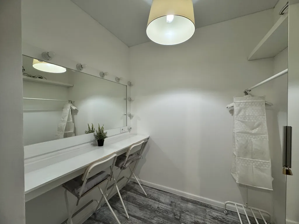 Квартира Платиновая с джакузи у окна и видом на Волгу