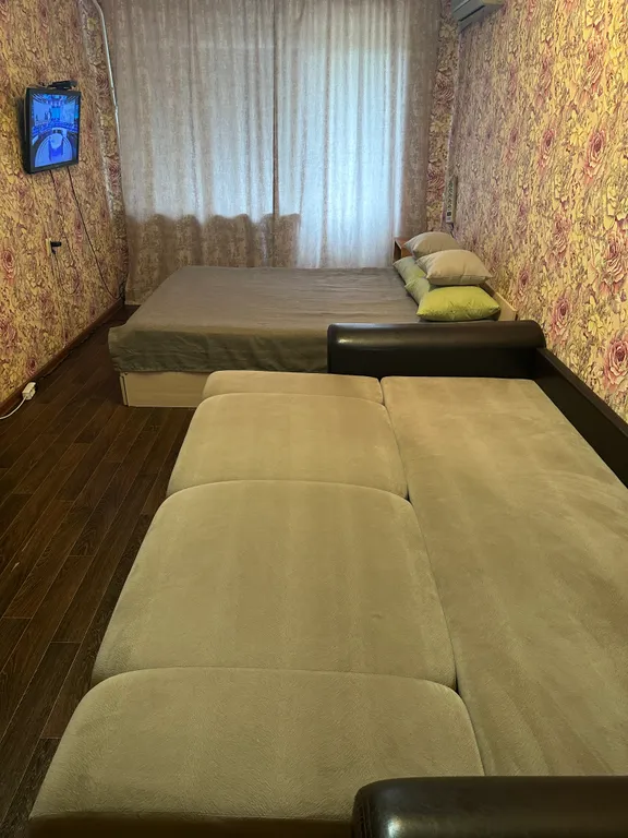 Квартира Чистая квартира после капремонта в 5 минутах от центра города — Элиста