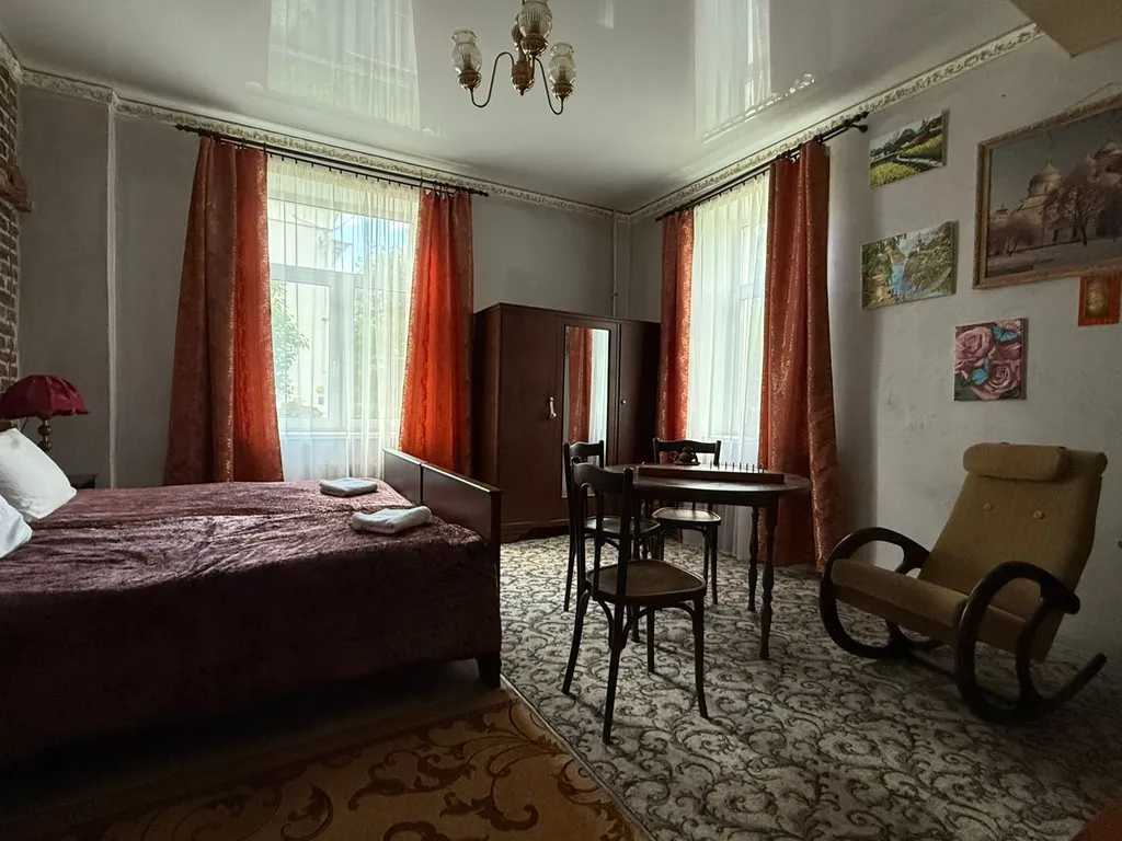 В гостях у гончара Ярослава, в центре Великого Новгорода