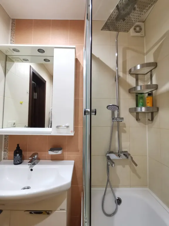 Просторная 2-ка возле Амфитеатра