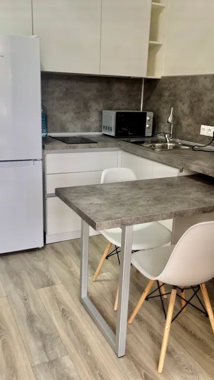 Стильная студия в Сукко: рядом море, Кипарисовое озеро и горы.