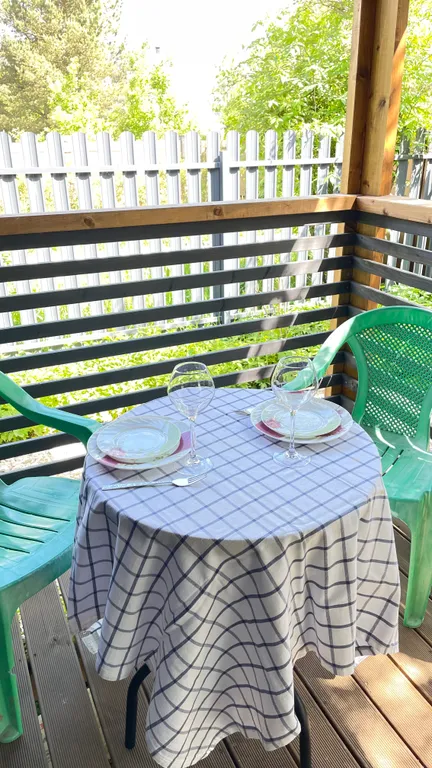 Уютный домик в тишине у озера Кипень