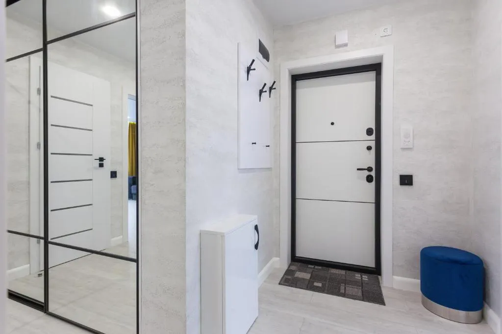 Современная 3-комнатная квартира напротив площади Победы