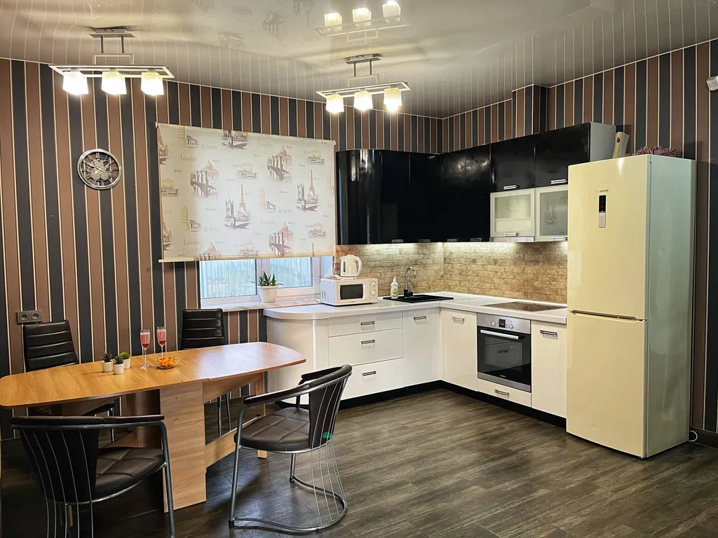 Дом в коттеджном посёлке Усадьба Юг в черте города — аренда посуточно в Екатеринбург