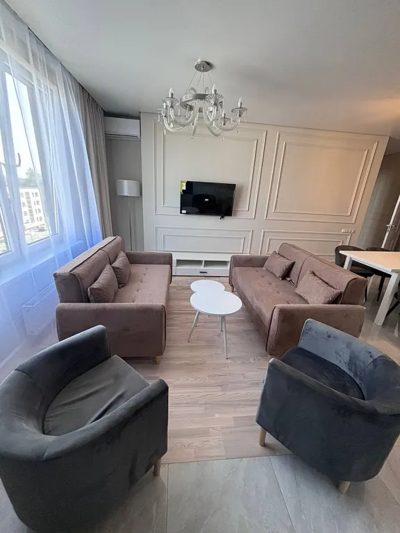 Светлая квартира в ЖК Пионерская Лагуна