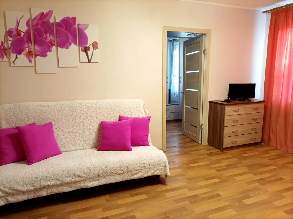 Уютная квартира рядом с Holiday Inn Perm — аренда посуточно в Пермь