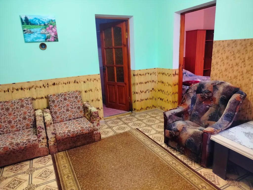 Большой семейный номер на 1 этаже