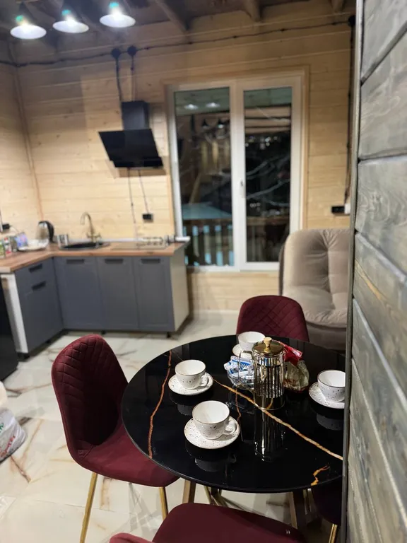 Коттедж Афрейм, домик в лесу — Архыз