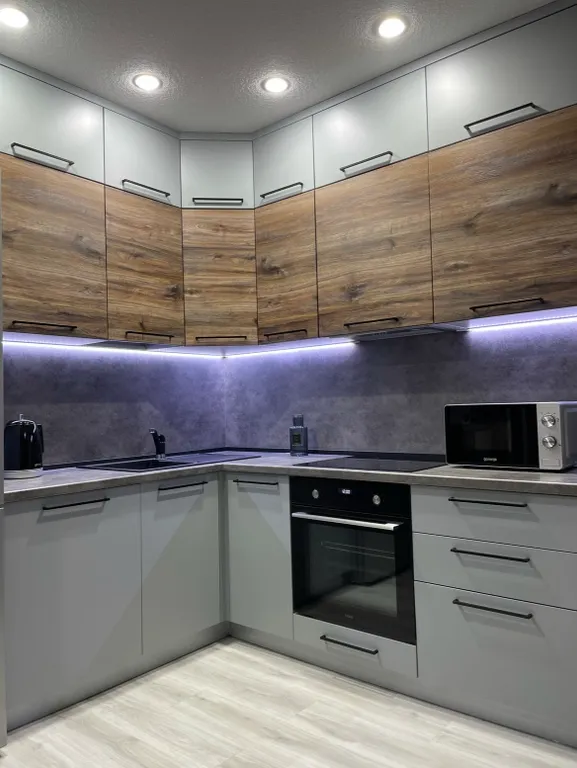 Комфортабельные апартаменты на 15 этаже