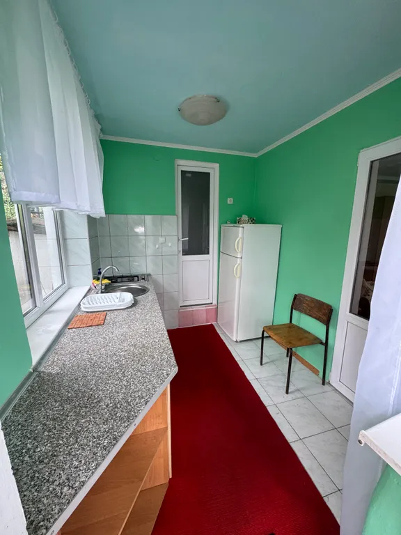 Первый этаж дома, до моря 10 минут по прямой