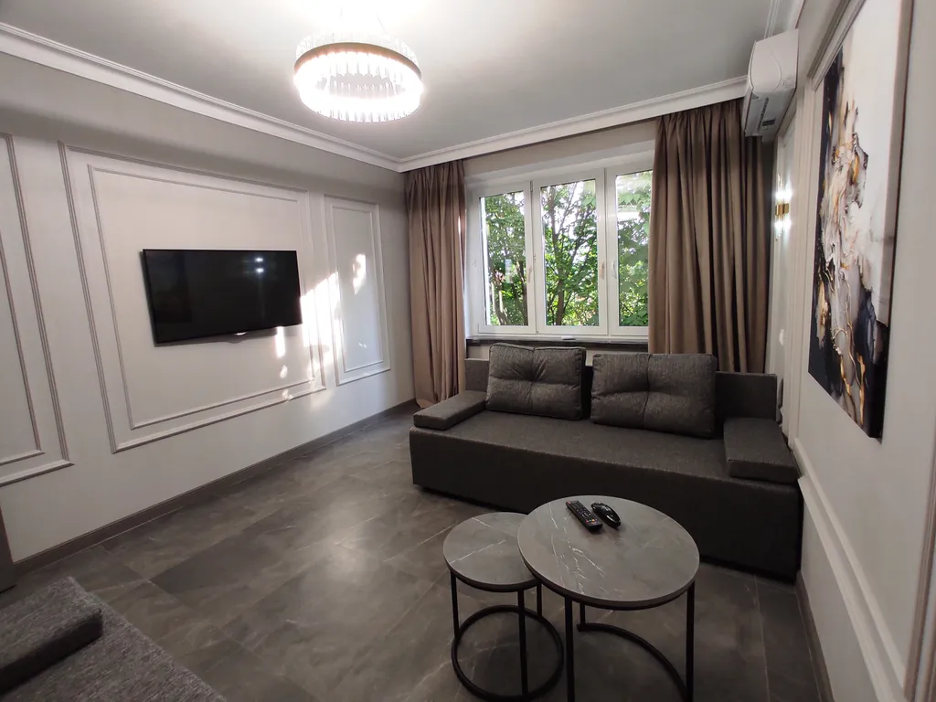 Квартира в Лефортово Вид на Деревья Лоджия