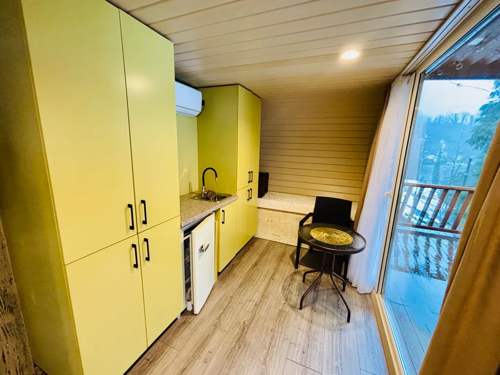 Дом у реки с видом на горы с купелью и баней