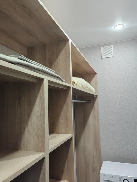 Уютная квартира-студия с кондиционером недалеко от аэропорта