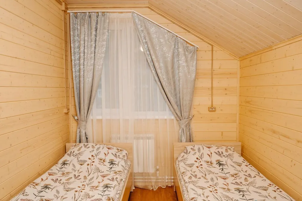 4-комнатный Дом