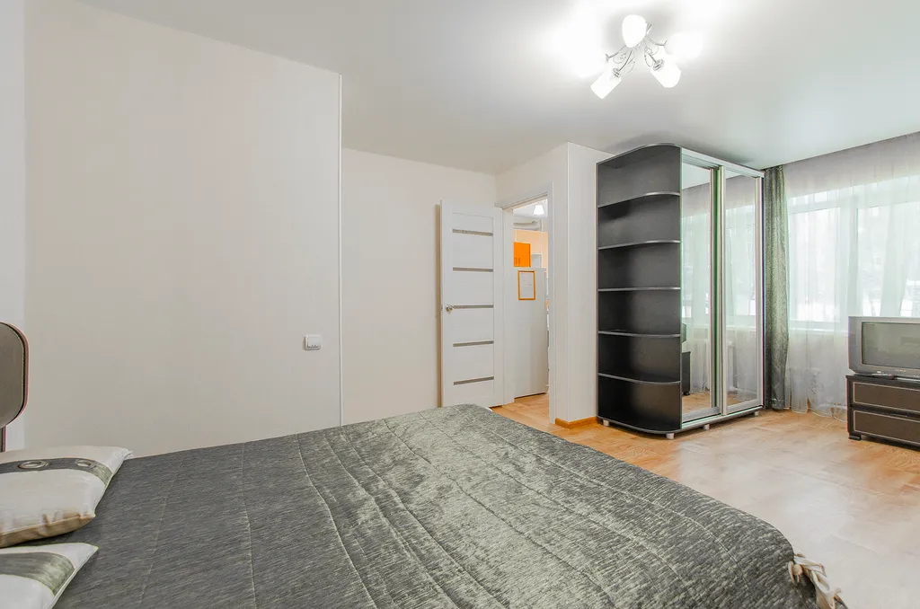 Двухкомнатная напротив Олимпийского