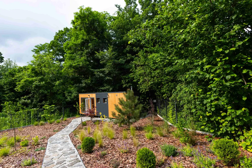 Уединенная вилла в окружении гор на Черноморском побережье