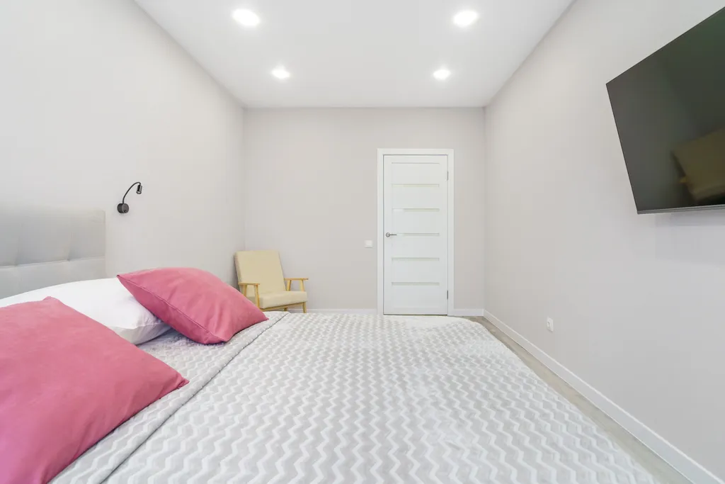 Good Night на Войкова 47/2