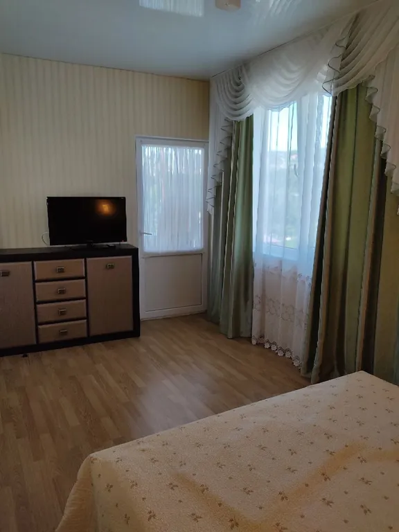 Апартамент с видом на море и горы