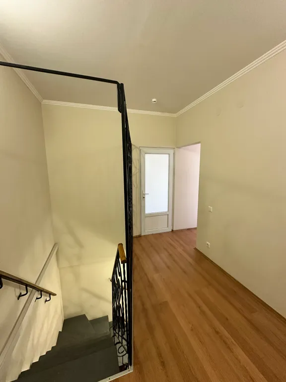 Дом на берегу Черного моря с видом на море