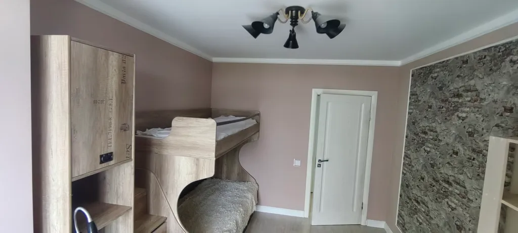 Просторная квартира с видом на закат