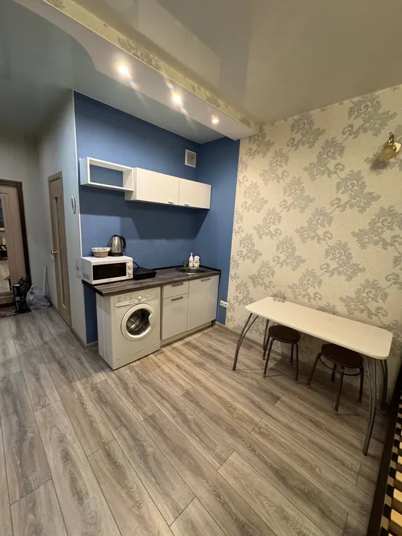 Уютная квартира студия — аренда посуточно в Сургут