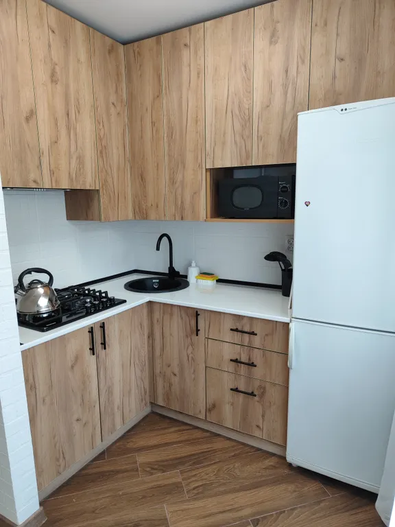 Квартира 3-комнатная Квартира — Ейск