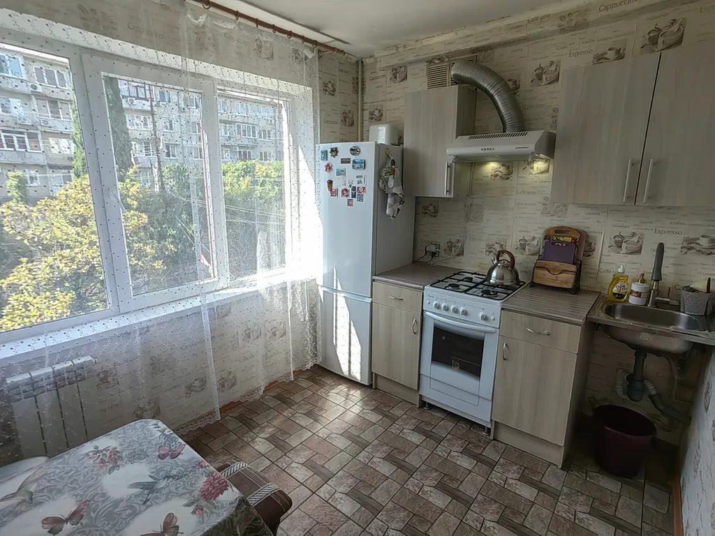 Квартира 3-комнатная Квартира — Лазаревское