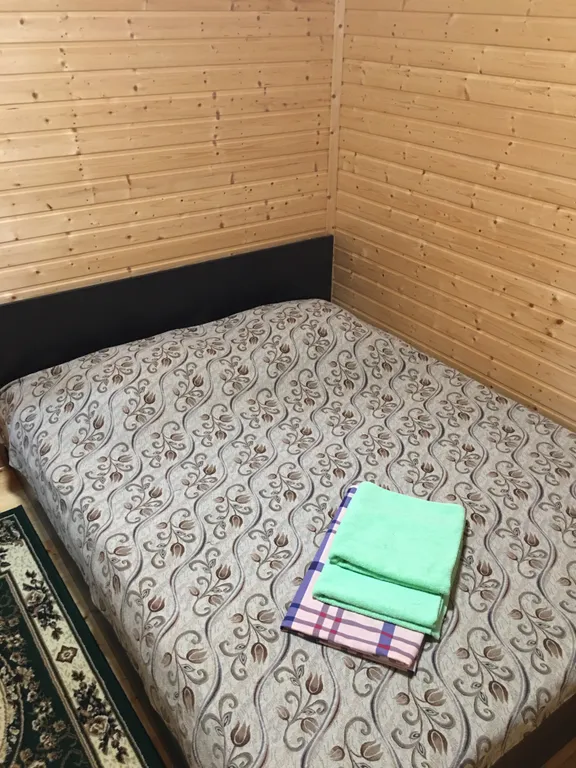 Дача на горке с видом на горы