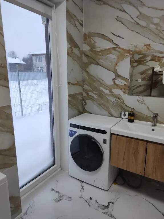 Коттедж Просторный дом — Лобня