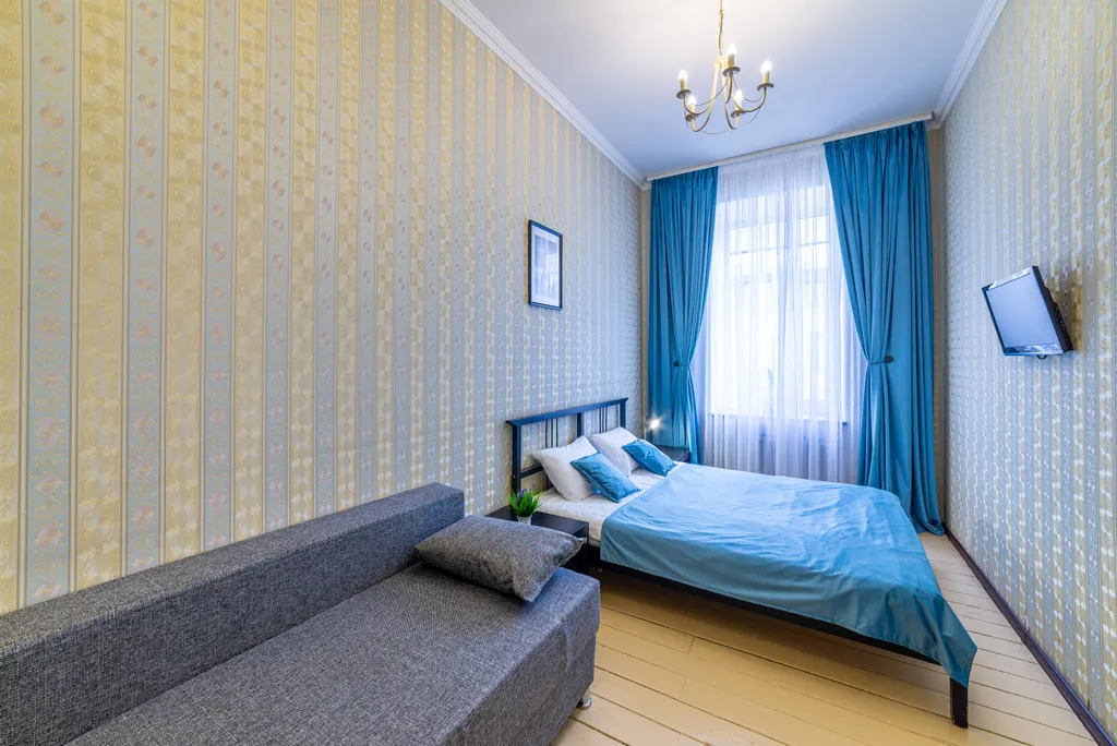 Квартира Квартира Эконом с 1 кроватью и диваном, с общей душевой комнатой — Санкт-Петербург