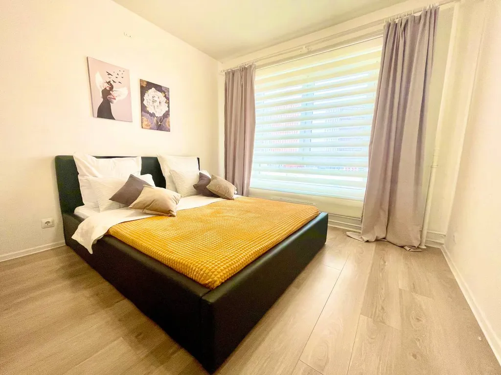 Просторные трехкомнатные апартаменты Санни Дейс