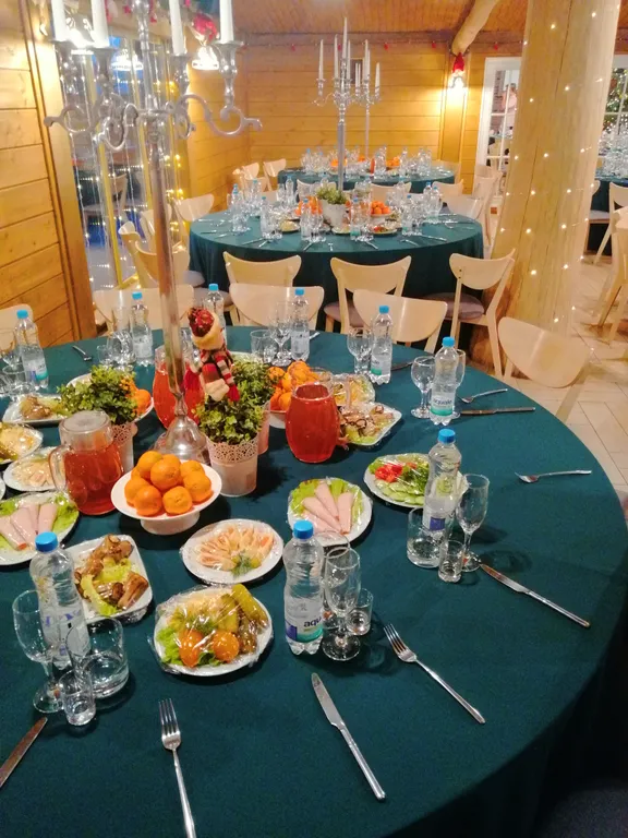 Уютное бунгало в парк-усадьбе Вишня