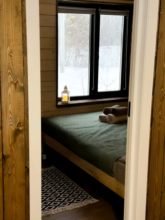 Дом в лесу в стиле барн