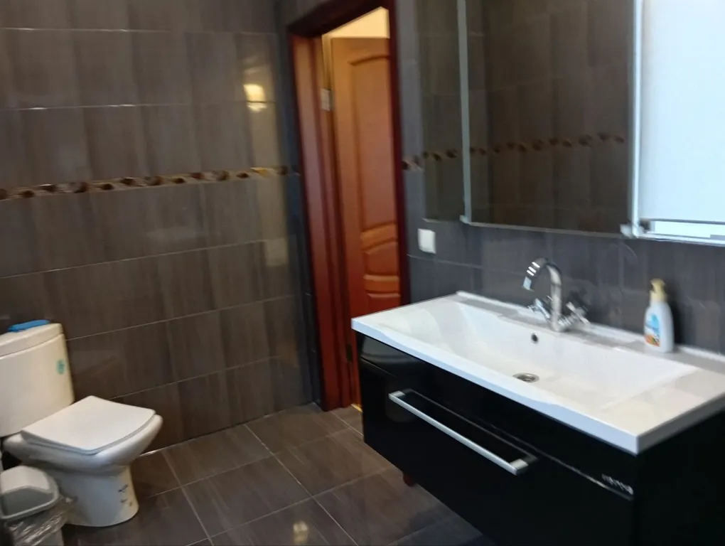 Уютный двухэтажный дом в самом центре города-курорта